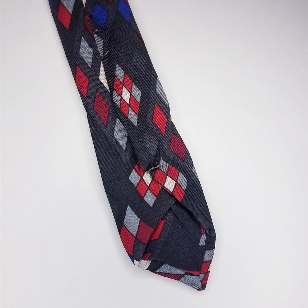 Wm. M Trazinba Men's Tie Ltd Custom Neckwear Black Diamonds